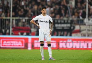 电竞比赛结果-图片报：勒沃库森坚持对因卡皮耶的要价，拒绝做出让步