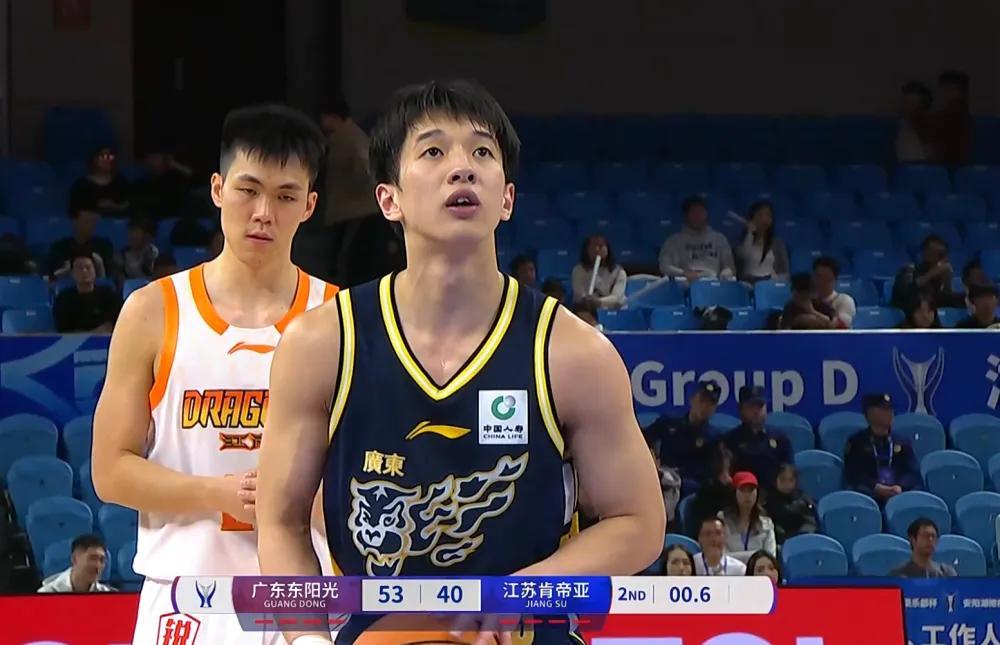 电竞比赛结果-广东惨败北京25分！杨溢10分7助，李奕臻5分，难怪杜锋不给机会